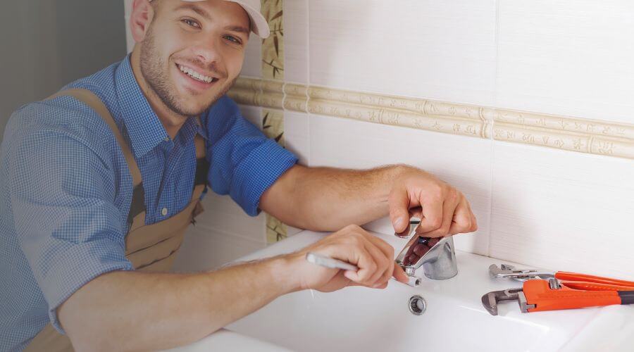 Local tankless water heater installation in Manor, GA